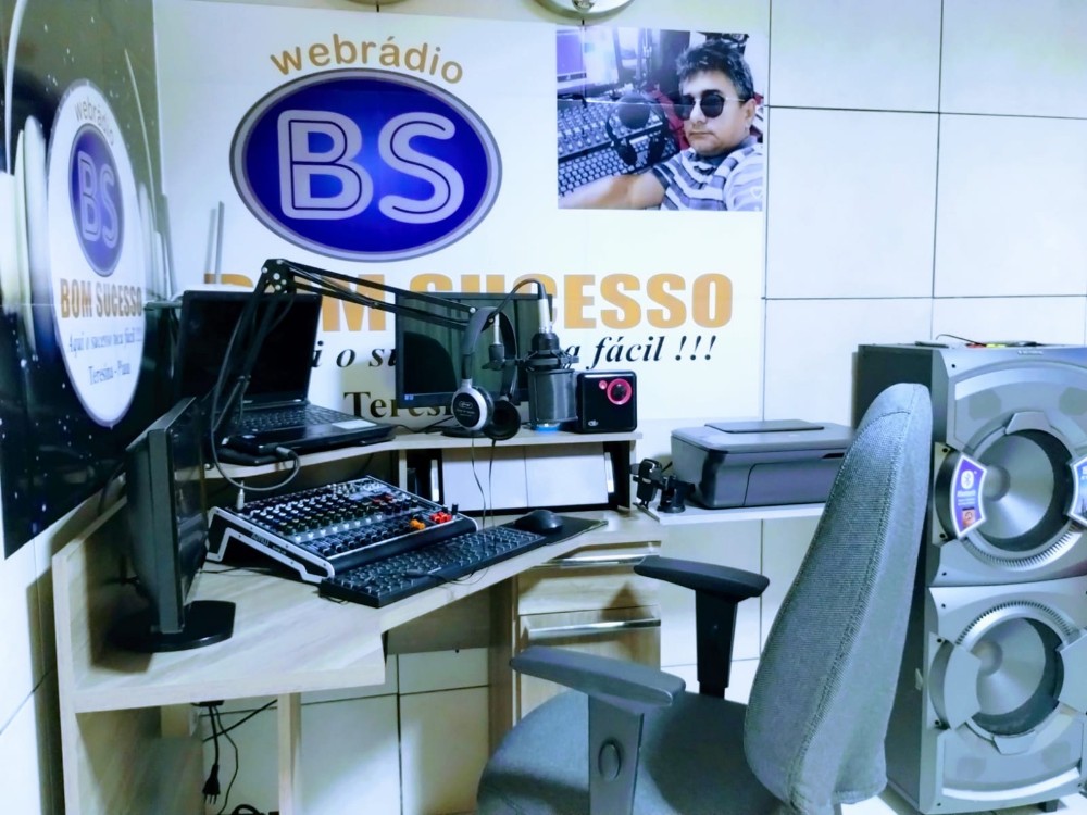 WEB RADIO BOM SUCESSO TERESINA - PIAUI - BRASIL